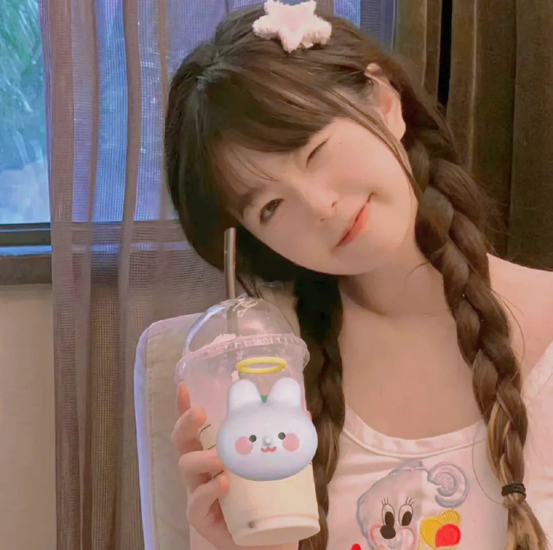 往这边看向井君